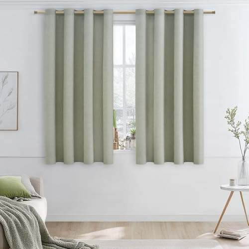 MRTREES Gardinen Leinenoptik mit Ösen Kurz Salbeigrün Voile Gardinen Küche Fenster Vorhänge Leinen Halbtransparent für Wohnzimmer Schlafzimmer Ösenvorhang 2er Set H 137 x B 140 cm