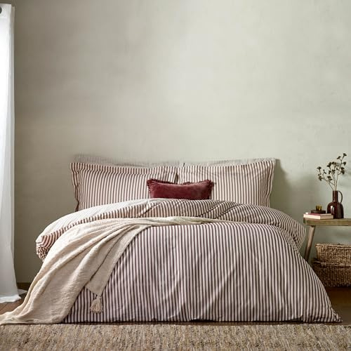 furn. Yard Hebden 100% Cotton Stripe Duvet Cover Set – Reversible Striped Bedding (Beetroot, King)