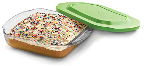 Libbey Baker's Basics Square Glass Casserole Baking Dish with Plastic Lid, 8-inch by 8-inch