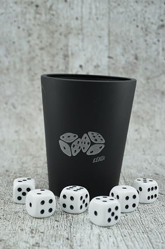 KENDi GAMES Würfelbecher aus Soft-Kunststoff – Schwarz – Print Good Luck – inkl. 6 Acryl-Würfel, Spielblock TOOSMASTER, Kurzanleitung & Wertetabelle – Würfelspiel-Set