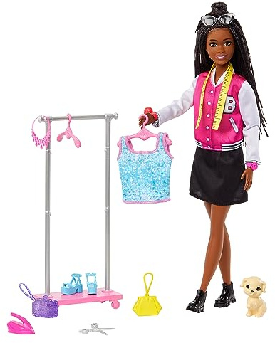 Barbie Brooklyn Filmset-Spielset - Puppe und Zubehör für kreatives Spielen, inklusive Kleiderständer, Kleiderbügel und thematischen Teilen, für Kinder ab 3 Jahren, HNK96
