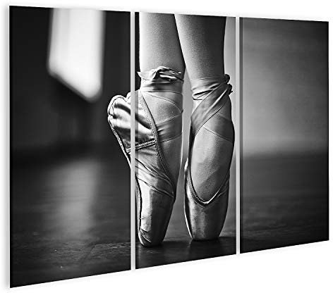 islandburner Bild auf Leinwand Füße Einer Tanzenden Ballerina Während Einer Probe Bilder Wandbilder Poster