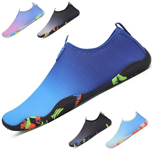 Simskor dam herr vattenskor snabbtorkande lätta badskor barfotaskor unisex vuxna strandskor surfskor vattenskor för surfing yoga vattengymnastik, Blå färggradient, 45 EU