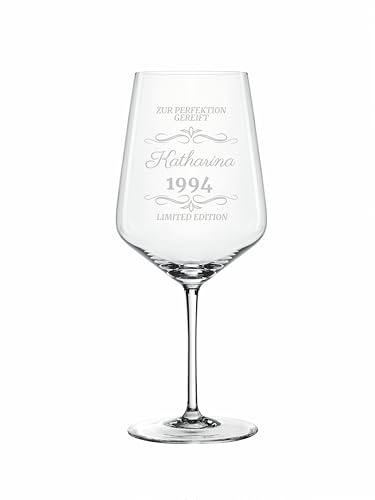 EKM Living Spiegelau & Nachtmann Style Wein Glas personalisiert 630ml mit Gravur Zur Perfektion gereift – individuell mit Name & Jahreszahl – Geburtstagsgeschenk - Geschenk für Sie & Ihn (Geburtstag)
