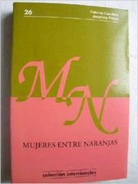 Mujeres entre naranjas