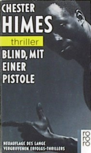 Blind, mit einer Pistole
