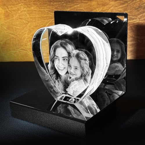 contento – Personalisiertes 3D Glasfoto Herz im Kristallglas – 3D Glasbild als Geschenkidee für Hochzeitstag, Valentinstag, Jahrestag, Geburtstag Größe: S 110x100x35 inkl Premium Leuchtsockel