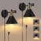Lightess Set di 2 Applique da Parete Inserire la Spina, Dimmerabile Industriale Lampada a Parete con On/Off Manopola Interruttore，Braccio Oscillante Luce a Parete per Letto Soggiorno, 180° Rotazione