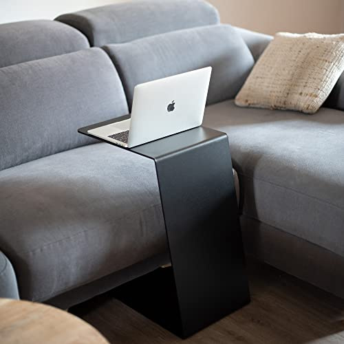 MILUKA Beistelltisch C-Form Schwarz aus Metall, aus einem Stück, 30 x 40 cm | Kleiner Wohnzimmertisch massivem Stahl, als Sofatisch, Laptoptisch oder Nachttisch, Modernes Design für Wohnzimmer & Balkon