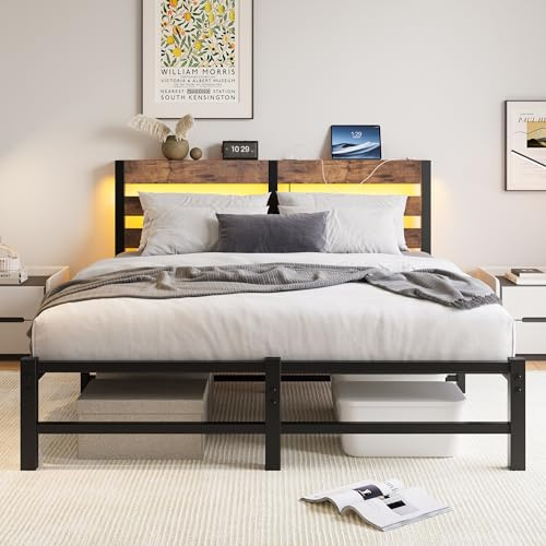 Verfarm - Base de cama de 5 pies tamaño King con estación de carga y luces LED, base de cama de plataforma metálica resistente tamaño King de 150x200 cm con cabecera de almacenamiento de madera, no