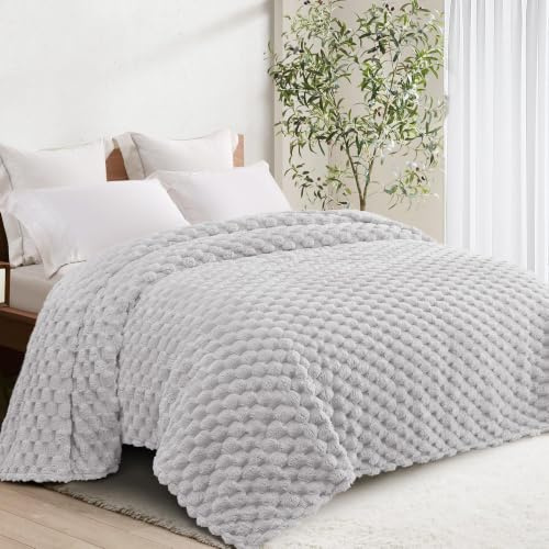 Whale Flotilla Kuscheldecke Flauschige 3D Jacquard Decke 150x200 cm | Exquisite, Leichte, Weiche Sofadecke Tagesdecke, Warme Wohndecke für Ganzjahreszeiten, Hellgrau