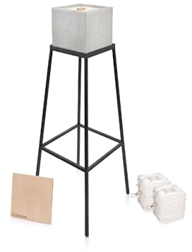Beske-Manufaktur Betonfeuer inklusive Ständer und Nachfüllwachs im Komplettset | Größe des Betonfeuers 17x17x17cm | Gartenfackel Feuerstelle Dauerdocht Outdoor Kerze Tischfeuer | Höhe 60cm