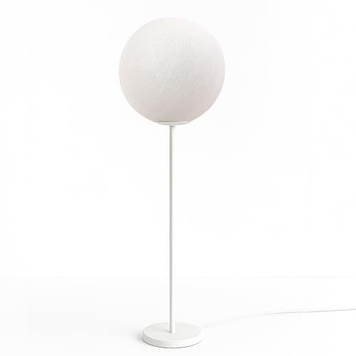 CREATIVECOTTON Stehleuchte mit weißer handgearbeiteter Kugel aus Baumwolle