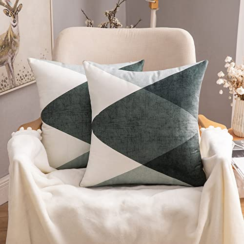 MIULEE Geometric Cushion Covers Decorative Square Soft Suedette Throw Pillow Case Print Pillowcases for Sofa Couch Livingroom Bed with Invisible Zipper 50x50 cm 20x20 Inches 2 Pieces Grey