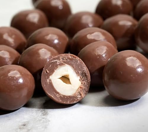 Milk Chocolate Coated Hazelnuts – Whole Roasted Nuts in Creamy Milk Chocolate | Sweet Snack | Vegetarian | UK Seller | Perfect for Gifting, Sharing & Everyday Treats (500 g)