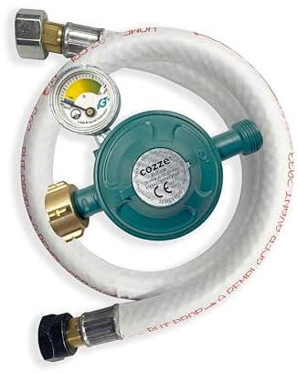 Cozze® Gasdruckminderer mit Manometer 28 mbar – speziell für Frankreich – flexibler Schlauch 1,1 m – Auslaufsicherung – Adapter 1/4 Zoll auf 1/2 Zoll – kompatibel mit Pizzaöfen Cozze®