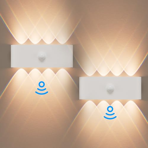 Kinamy Wandlampe mit Bewegungsmelder Innen, Wandlampe Innen 8W, LED Wandleuchte Innen Up Down Wasserdicht IP65, Geeignet für Treppen, Küche, Wohnzimmer, Schlafzimmer, Garten, 2 Stück - Weiß