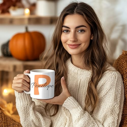 Fresh-KO -Taza Personalizada con Nombre, Capacidad de 330ml, Apta para lavavajillas y microondas, Regalos Personalizados, Taza de Cafe, Regalos Originales Para Hombre, Taza Parejas (Nombre + Inicial)