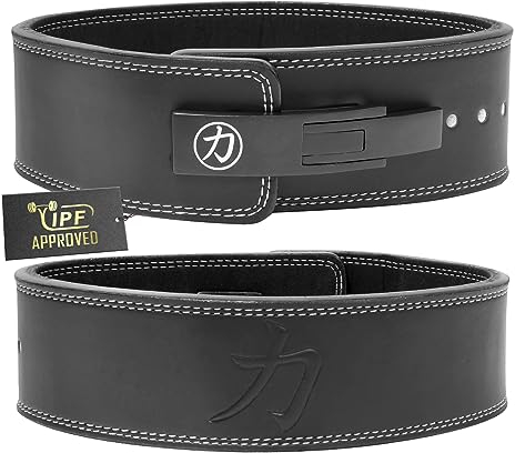 Strength Shop 13mm IPF Lever Belt Gewichthebergürtel + Hebelschnalle aus Stahl, Gr. XXL (Schwarz/Weiß - Geprägt), Robuster & langlebiger Lifting Belt stabilisiert u. schützt Rumpf & Wirbelsäule