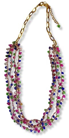 Collana all'uncinetto con pietrine dure