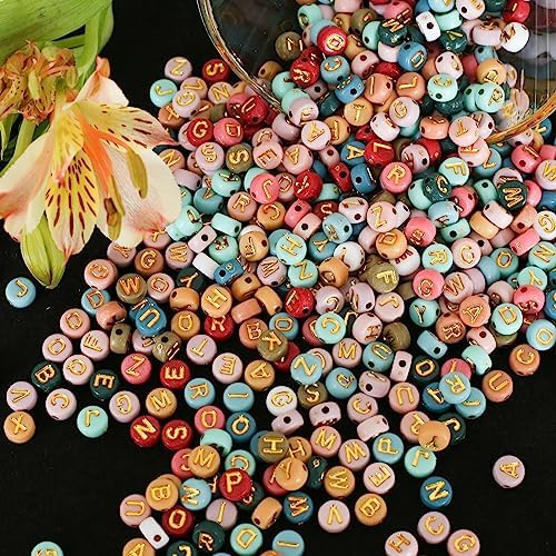HERZWILD buchstabenperlen zum auffädeln ca.1000pcs 4x7mm bunt Buchstaben perlen viereckig bastelnperlen Buchstaben A-Z perlen für Schmuck Basteln (4 * 7 gold B)