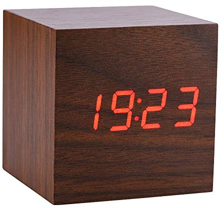 LED Digital Wecker, Holz Würfel Uhr Hölzerne Uhr Holzuhr Tischuhr mit Alarme Sprachsteuerungsmodus und Immer Heller Modus für Nachttisch Schlafzimmer Nacht Büro 6 x 6 x(Braunes Holz + rotes Licht)