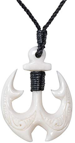 81stgeneration Handgeschnitzter Großer HEI Matau Ankeranhänger aus Knochen | Surfer-Accessoire für Herren | Handgemachte Tribal Fischhaken Halskette | Amulett im Maori-Stil