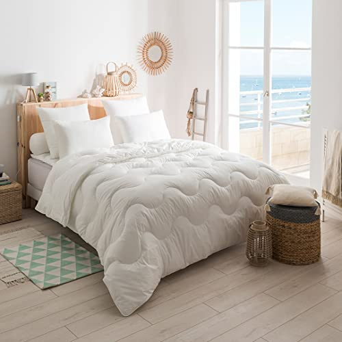 DODO - Couette Chaude Ultra Confort Thermolite 140x200 cm | Fibre THERMOLITE ULTRA 350g/m² - Enveloppe Polycoton - Lit 1 ou 2 Personnes - Piquage Vagues - Finition Biais - Lavable 40°C
