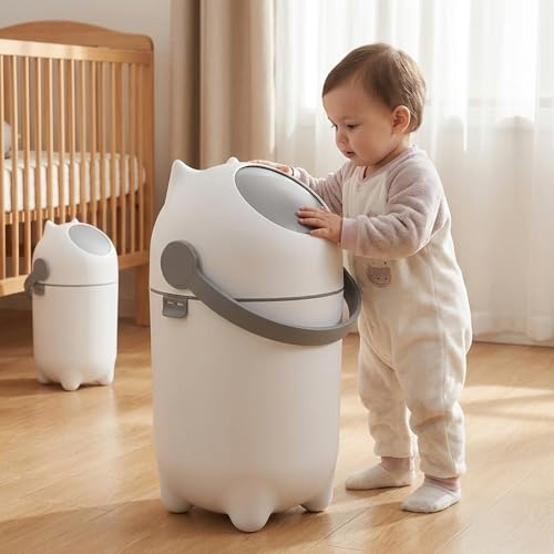 SwiftPath Poubelle à couches avec couvercle hermétique, poubelle à couches sans odeur, poubelle de chambre d'enfant de 15 litres/4 gallons, peut contenir jusqu'à 16 couches, facile à nettoyer (blanc)