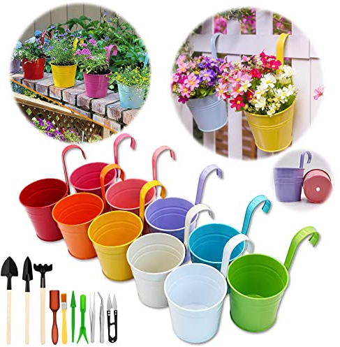 GIOVARA Hanging Plant Pots Large Metal Flower Pots, Colourful Fence Plant Pots Hanging Planter Bucket Set with Drainage Hole, Detachable Hook, Balcony Planters Garden Outdoor Decor