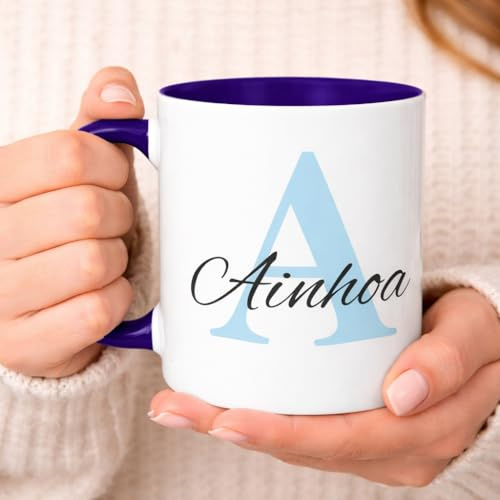 C&P Taza Personalizada en color blanco brillo con asa e interior color, con Inicial y Nombre de cerámica 350 ML (AZUL MARINO)