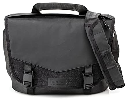 Tenba 638-570 DNA 9 Slim Messenger Bag — Svart