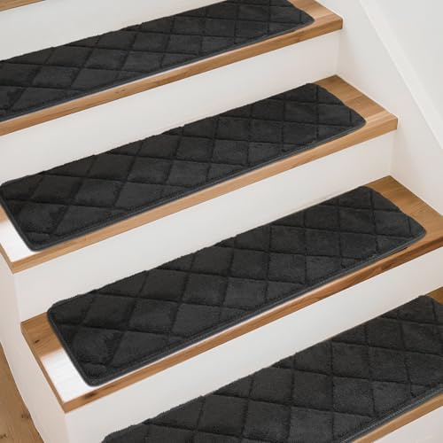 Art3d Stufenmatten Treppenstufen Matten 20 X 76 cm Treppenteppich Selbstklebend Sicherheit Stufenteppich 15 Stück Ideal für Kinder, Älteste und Haustiere Jacquard-Schwarz