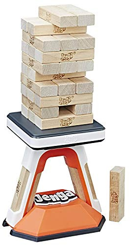 Hasbro Gaming Jenga Pass Challenge - Geschicklichkeitsspiel mit 27 Holzblöcken, Plattform, Stapelständer und Anleitung (ab 108 Monaten)