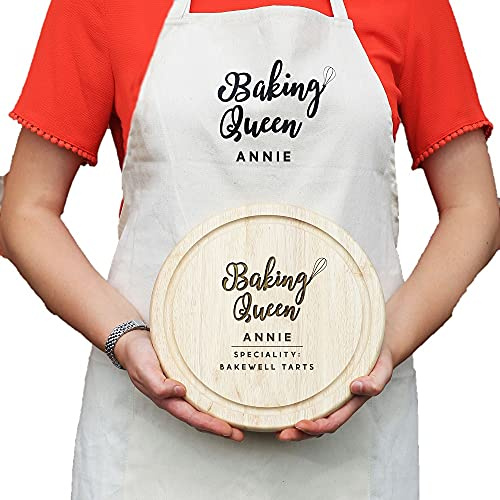 eBuyGB Personalised Adults Baking Set, Organic Natural Baking Queen Apron, Wooden 25cm Board & Mixing Spoon, Birthday Gifts for Her, Mum