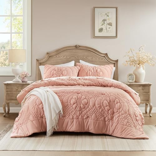 Madison Park Floral Jersey Comforter Set, Puffy Cloud King Size Comforters Crinkled Farmhouse Rustic Shabby Chic Bedding Set, Ultra-Soft All Season Down Alternative, Pink 3-Piece