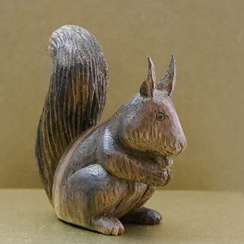 ART-CRAFT Kunsthandwerk aus Bali von Hand Geschnitzte wunderschöne deko Holz Miniatur Eichhorn Tierfigur. Ideal als Wohnzimmer deko Figur oder als Regaldekoration. Hervorragend als Geschenk geeignet.