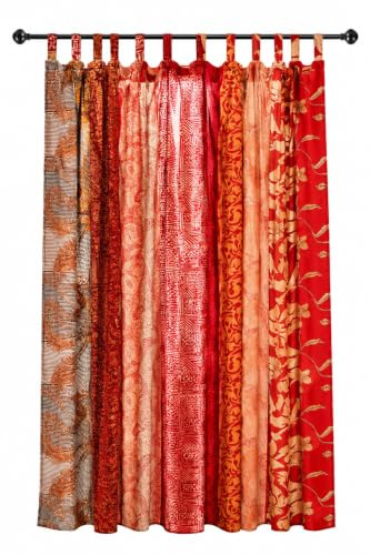 Rajbhoomi Handicrafts Indische alte Sari, rote Farbe, Vorhang, Tür, Fensterdekoration, Seide, Recycling-Vorhänge
