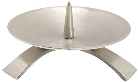 NKlaus Kerzenleuchter Dreifußleuchter mit Dorn, Silber matt, 1 Stück | Handgearbeiteter Altarleuchter aus vernickeltem Messing; Ø 9,5 cm, 6 cm hoch, Dorn 3,5 cm