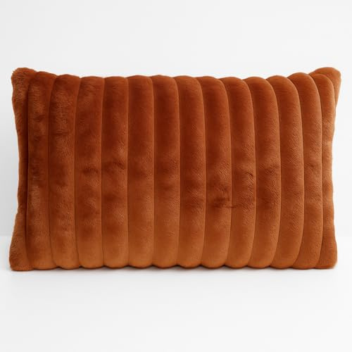 Quantum Interior by Maxland Wohn- Kuschelkissen, Fellkissen in Kord-Design, Dekokissen, superweiches Luxus Kissen, Sofakissen ca. 50x50 cm, Fellimitat (40x60 cm, Braun)
