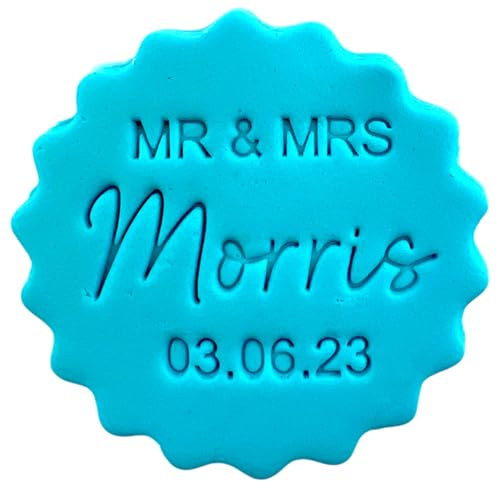 Personalised Cookie Stamp with Free Scallop Cutter, Mr and Mrs Wedding, 5cm Acrylic Biscuit Embosser, Food-Safe Plastic Baking Tool, Fits M&S All Butter Biscuits (Design 6)