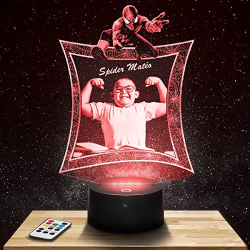 Lampephoto.fr Veilleuse Photo 3D Personnalisée par gravure laser, idéal Cadeau Naissance,Baptême, Anniversaire, Texte Personnalisable, Lampe enfant Personnalisée sur plexiglass … (Spiderman)