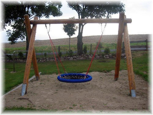 LoggyLand 9261 - Schaukelgestell aus Lärchenholz Ø16cm für Nestschaukel oder Zwei Schaukelsitze