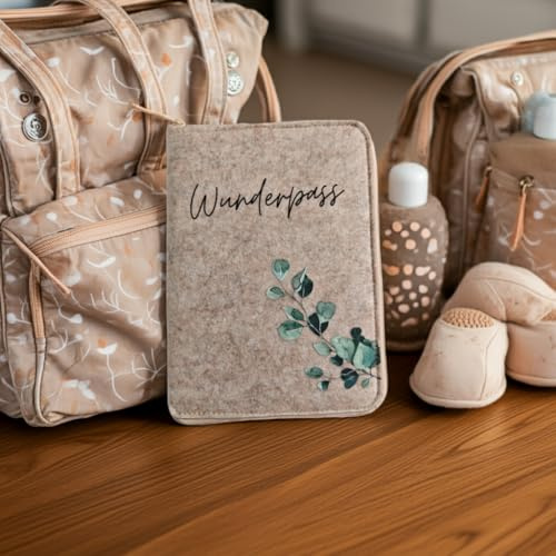 Wunderpass Dokumentenmappe für Mutterpass & U-Heft, 23 x 17 cm, Filz-Organizer mit Eukalyptus-Design, Naturtaupe