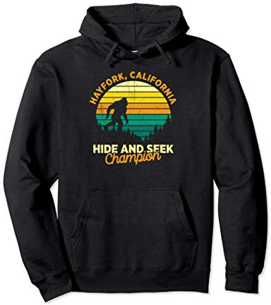 Retro Hayfork, California Big foot Souvenir Pullover Hoodie