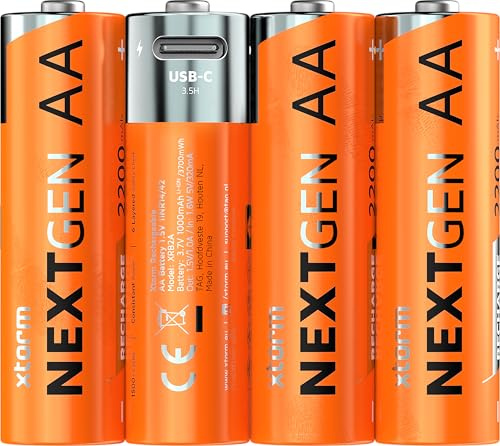Xtorm NextGen 4 batterie compatte AA ricaricabili USB-C integrato, 570 mAh | Ricarica rapida in 2 ore, con cavo di ricarica 4 in 1, riutilizzabili fino a 1500 volte, lunga durata