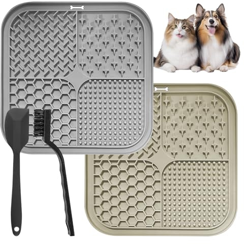 Tmefoy Schleckmatte Hund mit Saugnäpfen, 2er Set Leckmatte 20x20 cm, BPA-frei für Schlecken & Beruhigung, Inklusive Spatel & Bürste, Auch für Katzen