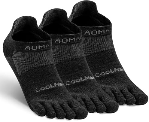 aomagic Men & Women's Five Toe Socks for running hiking,Athletic 5 Toe Socks Lightweight Breathable-Value 3 Packs-Black, Medium