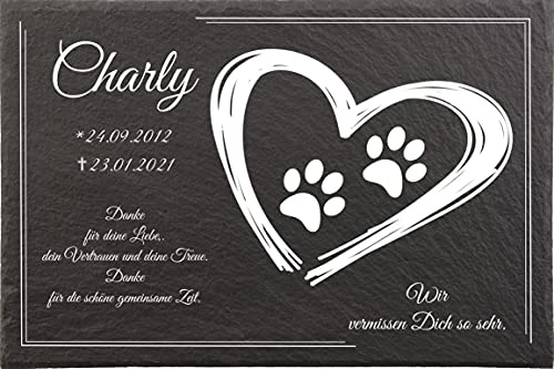 Tiergrabstein Hundepfoten im Herz, Grabsteine für Hunde, Gedenktafel aus Naturschiefer, mit personalisierten Text, 30x20cm
