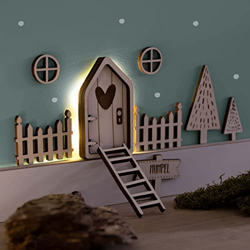 Beleuchtete Wichteltür Personalisiert Mit Zubehör | LED Lichterkette | Adventskalender zu Weihnachten für Kinder | Feetür Wichtel